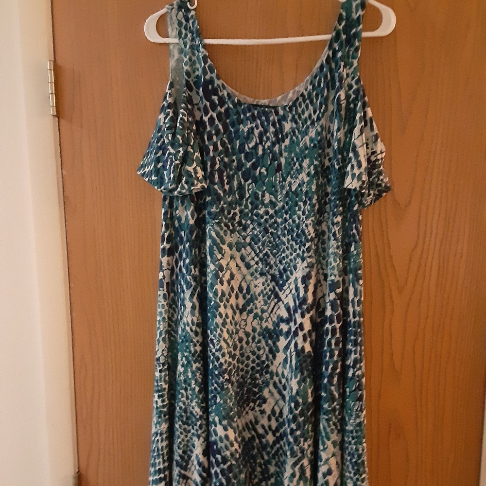 Mynt 1792 Multi Color Cold Shoulder Dress Sz 1x